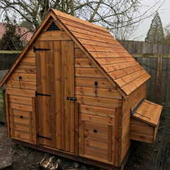 Hillside Poultry House for up to 30 hens