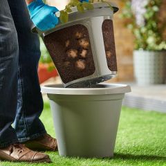 Clever Potato Growing Pots on Patio